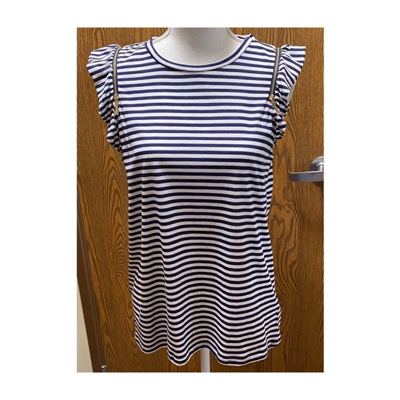 Michael Kors Tops - MICHAEL KORS NWT Cute sleeveless top